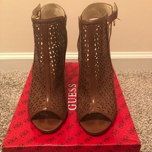 Guess heels